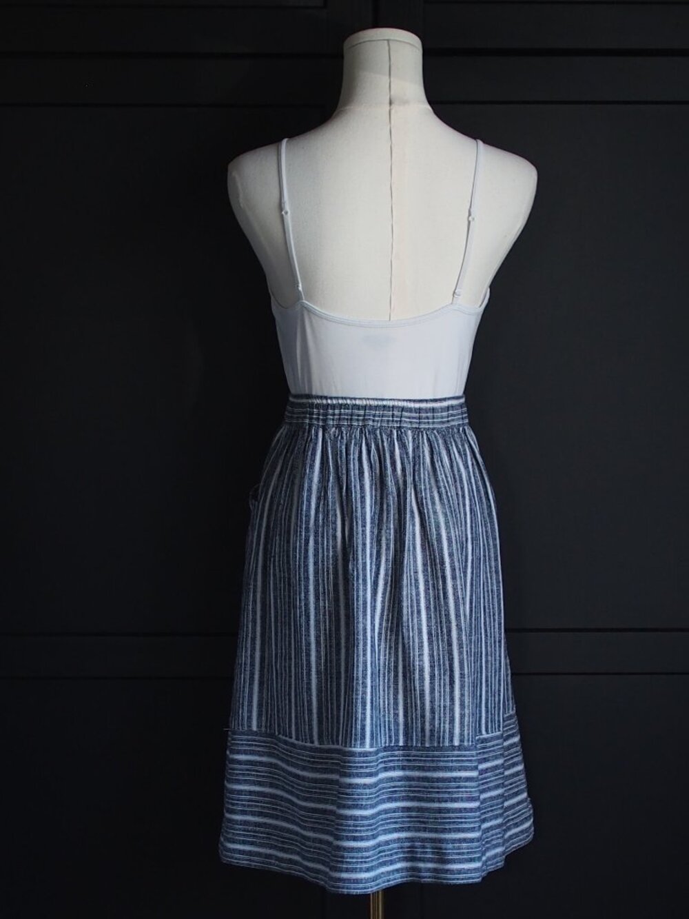 Joe Fresh | Linen Blend Knee-Length Skirt - Picture 5 of 6